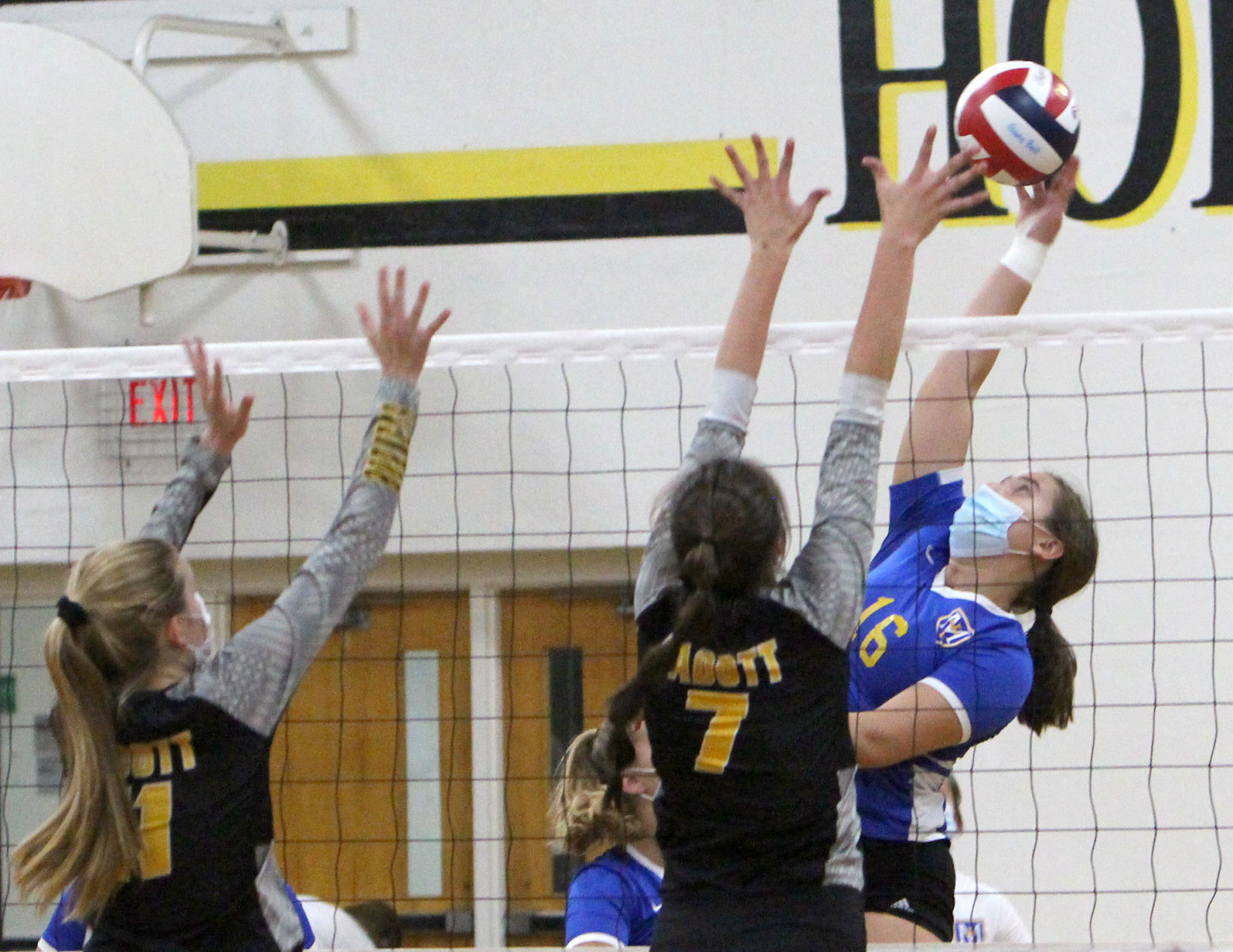 McDonell at Cadott volleyball 10-8-20